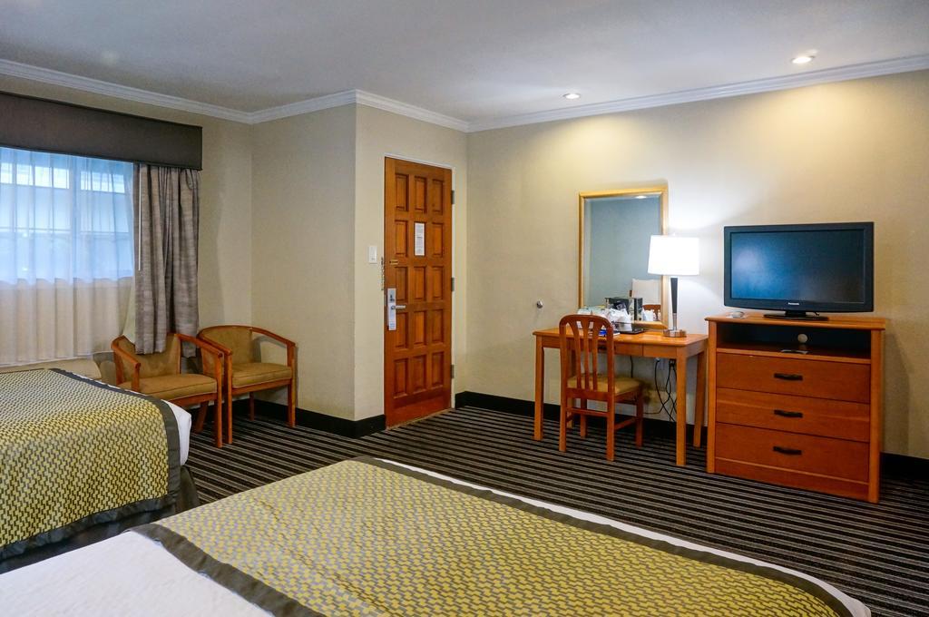 Hotel Parmani Palo Alto Buitenkant foto